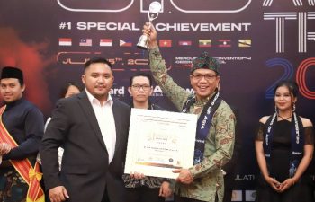 Indonesia Award Magazine, Bupati Bandung Raih Penghargaan "6.0 Award Trends 2024"