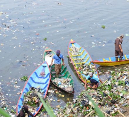 Dadang Supriatna Kecewa, Para Kepala Daerah di Bandung Raya Tak Hadiri Rapat Penanganan Sampah Citarum