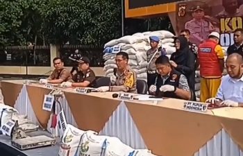 Pengungkapan Pabrik Pupuk Palsu di Cipatat: Ancaman Serius Bagi Petani dan Lingkungan